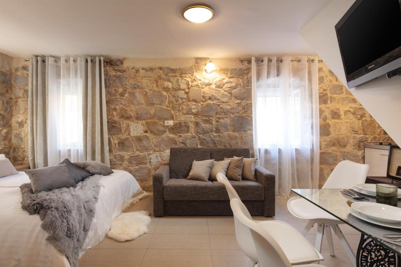 Sea La Vie Apartments Split Bagian luar foto