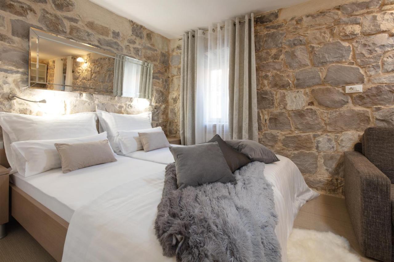 Sea La Vie Apartments Split Bagian luar foto