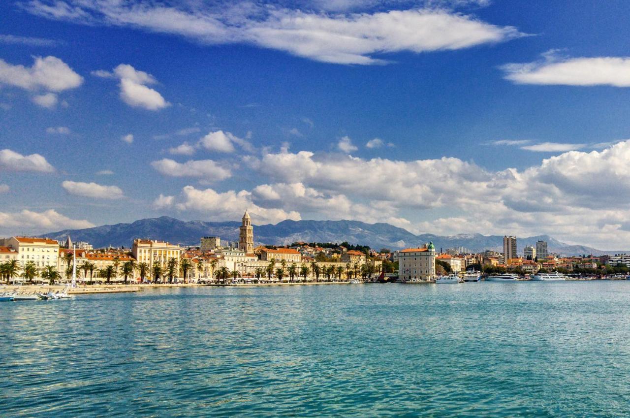 Sea La Vie Apartments Split Bagian luar foto